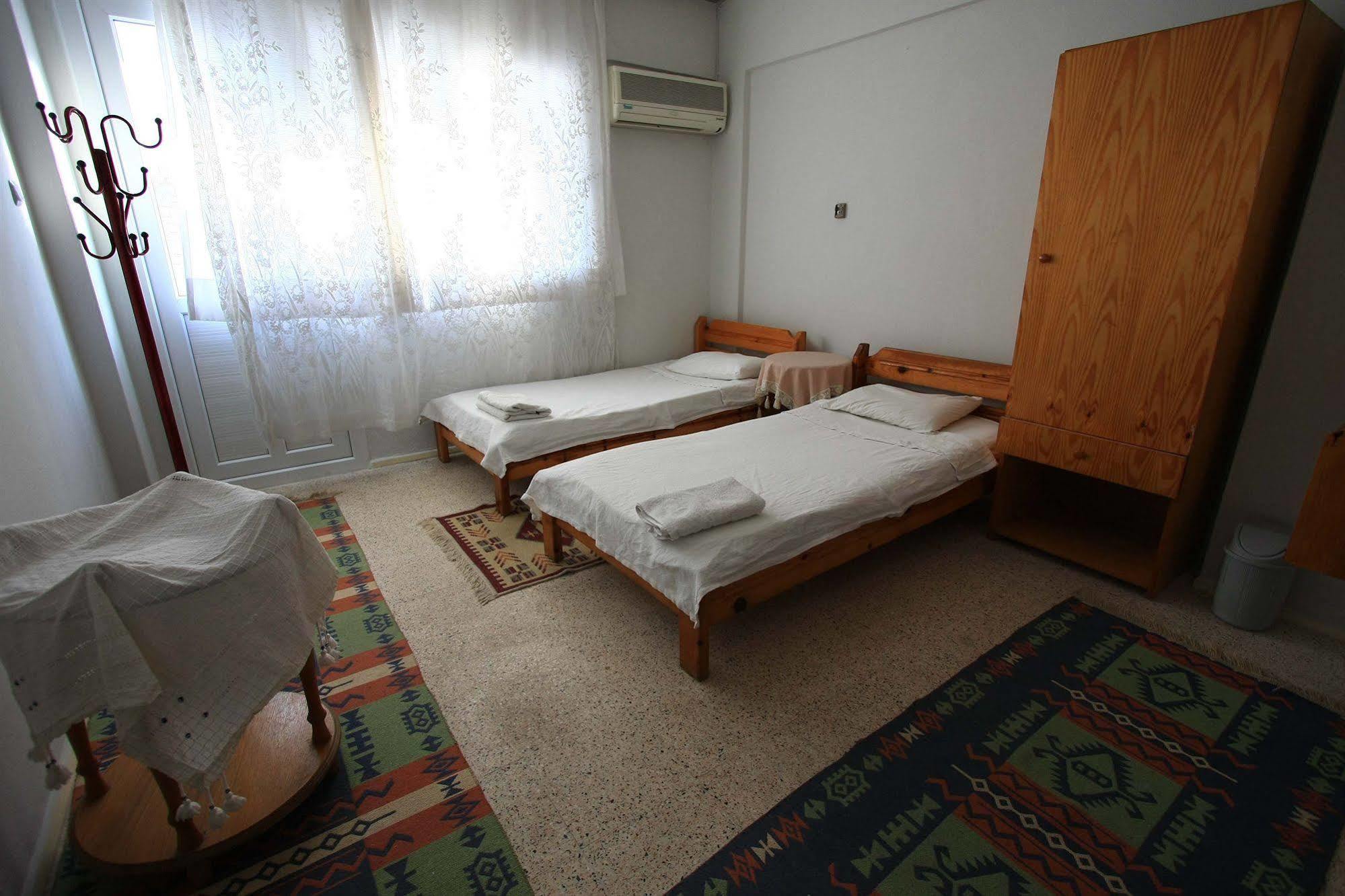 Vardar Pension Selçuk Exterior foto